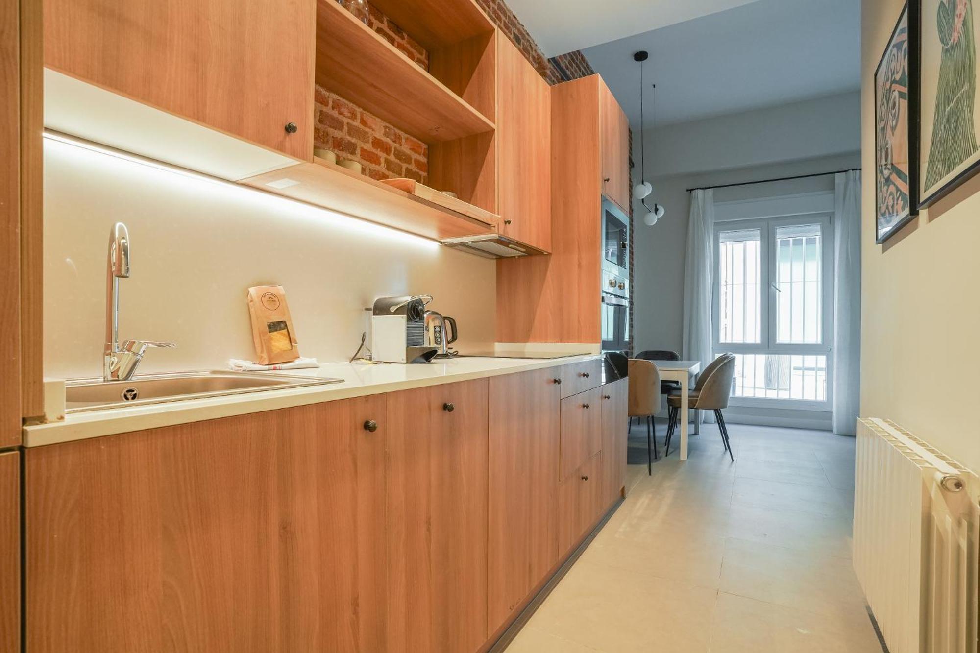 Modern Apartment-2Bedrooms 1Bath-Cuatro Caminos Мадрид Экстерьер фото