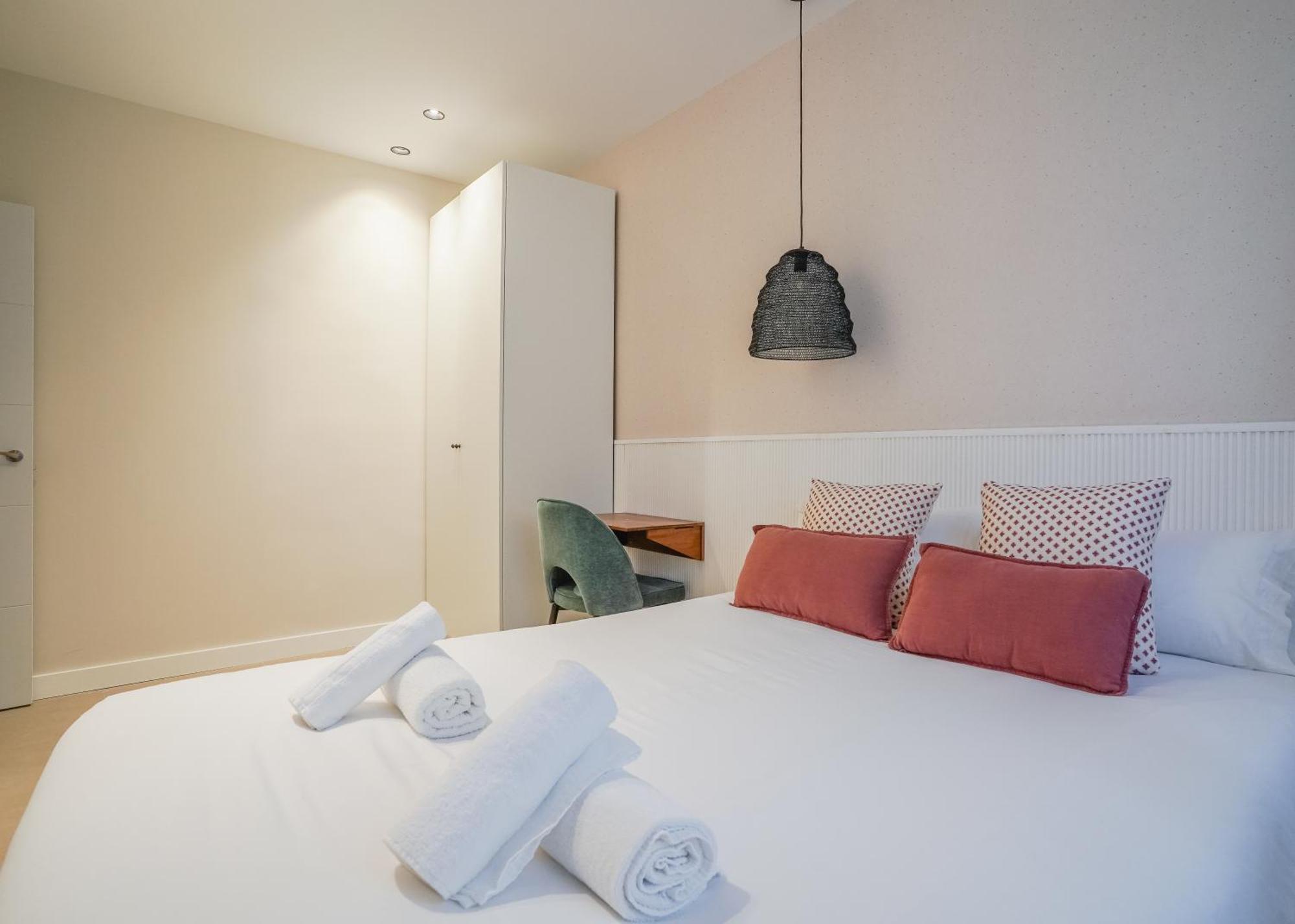 Modern Apartment-2Bedrooms 1Bath-Cuatro Caminos Мадрид Экстерьер фото