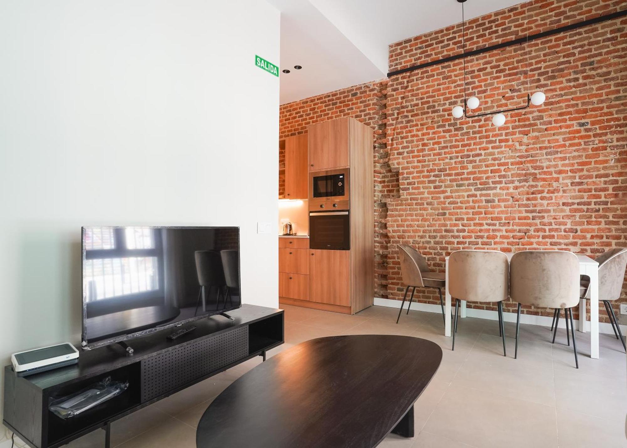 Modern Apartment-2Bedrooms 1Bath-Cuatro Caminos Мадрид Экстерьер фото